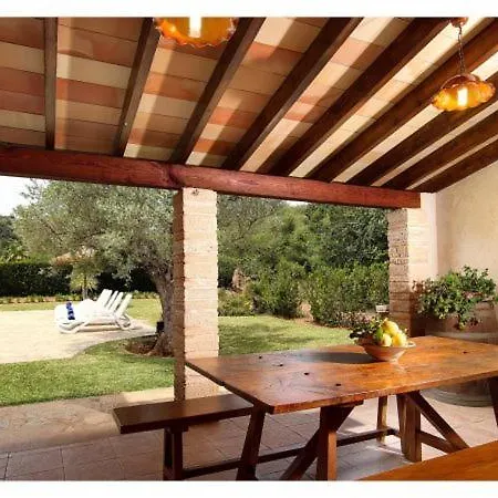 Villa Sleeps 6 With Pool Air Con And Wifi Pollenca
