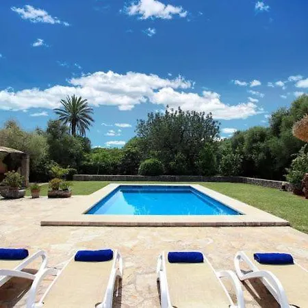 Sleeps 6 With Pool Air Con And Wifi Pollenca