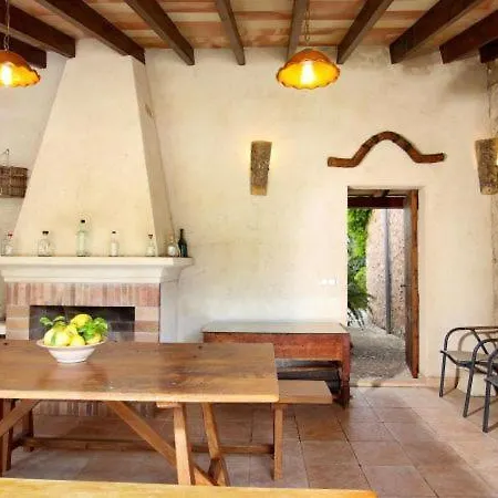Sleeps 6 With Pool Air Con And Wifi * Pollenca