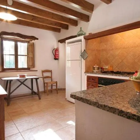 Sleeps 6 With Pool Air Con And Wifi * Pollenca