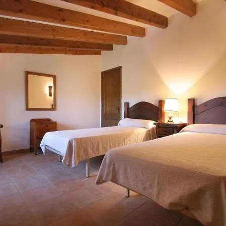 Villa Sleeps 6 With Pool Air Con And Wifi Pollenca
