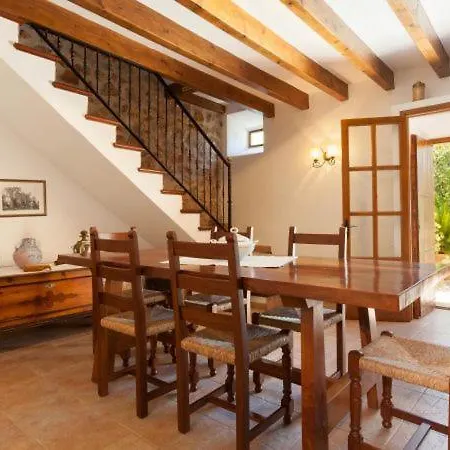 Sleeps 6 With Pool Air Con And Wifi *